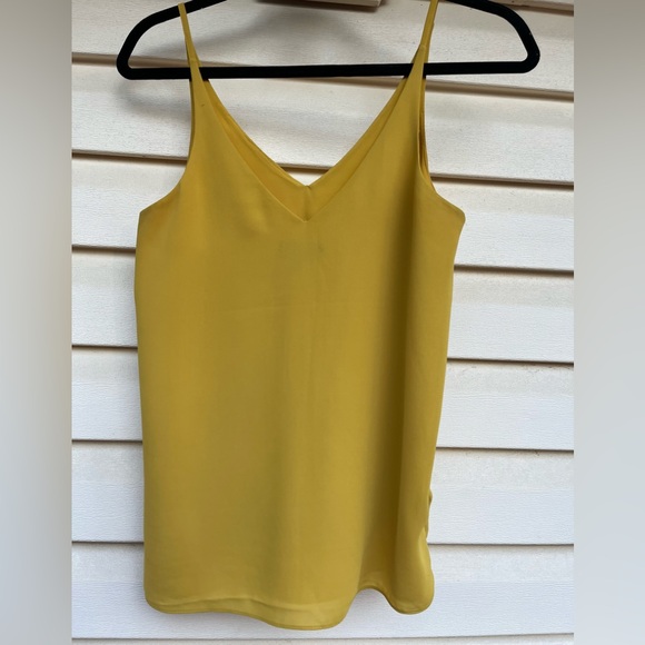 Topshop mustard thin strap front/back V-neck, lined top, side slits, size 2 - Picture 8 of 9